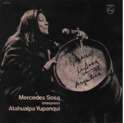 Mercedes Sosa — Mercedes Sosa Interpreta Atahualpa Yupanqui