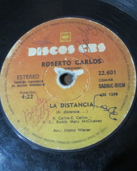 Roberto Carlos — La Distancia = A Distancia... / Que Sera De Ti = Cómo Estás Tú