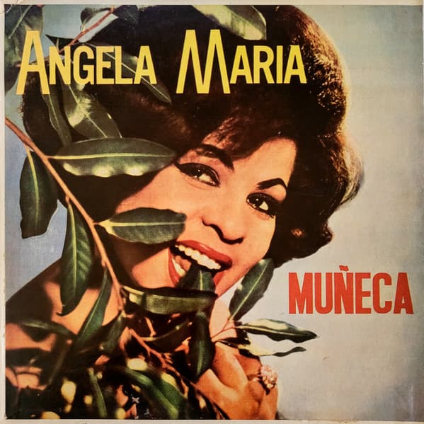 Angela Maria — Muñeca