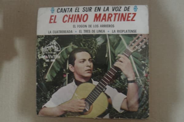 El Chino Martínez — Canta El Sur En la Voz de