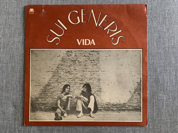 Sui Generis — Vida