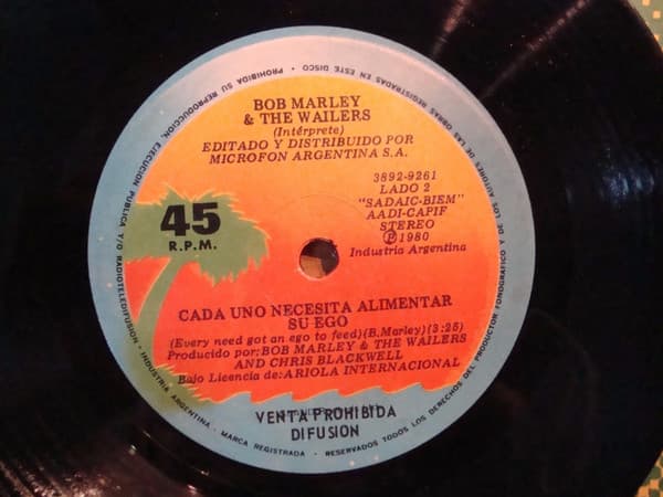 Bob Marley & The Wailers — Tres Pajaritos = Three Little Birds
