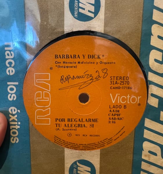Barbara & Dick — Por Un Adios - Por Regalarme Tu Alegria Asi