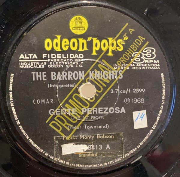 The Barron Knights — Genta Perezosa = Lazy Fat People / En La Noche = In The Night