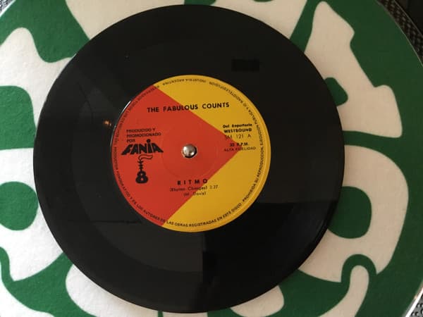 The Fabulous Counts — Ritmo / Paquete de Mentriras
