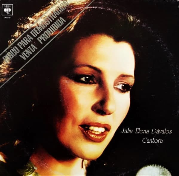 Julia Elena Dávalos — Cantora