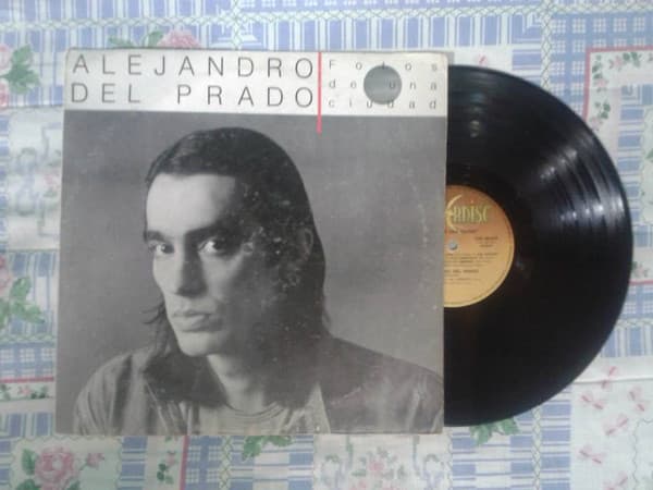 Alejandro Del Prado — Fotos De Una Ciudad