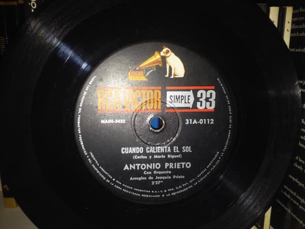 Antonio Prieto — Cuando Calienta El Sol/Todos Estan Enamorados
