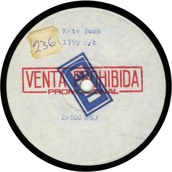 Kate Bush — Babooshka