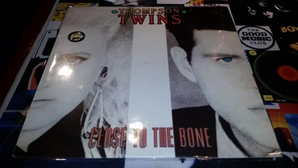 Thompson Twins — Close To The Bone
