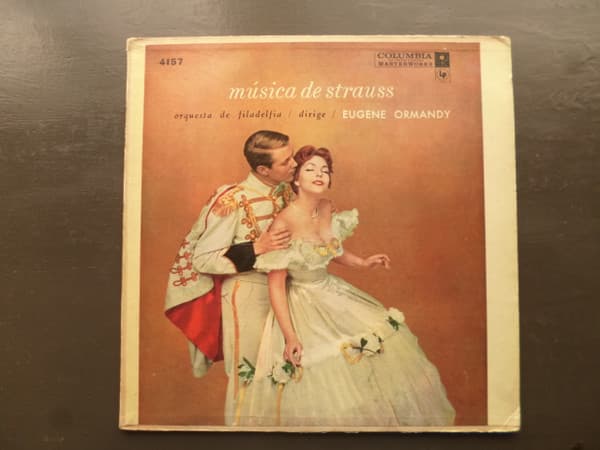 Eugene Ormandy & Orquesta De Filadelfia — Música De Strauss