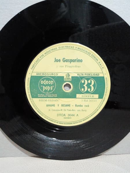 Joe Gasparino — AmameY Besame / Jamas