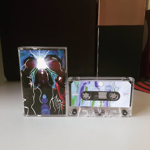KNEI — La Puerta Del Sol