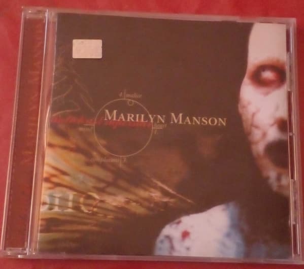 Marilyn Manson — Antichrist Superstar