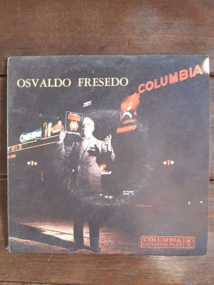 Osvaldo Fresedo Y Su Orquesta Típica — Arrabalero