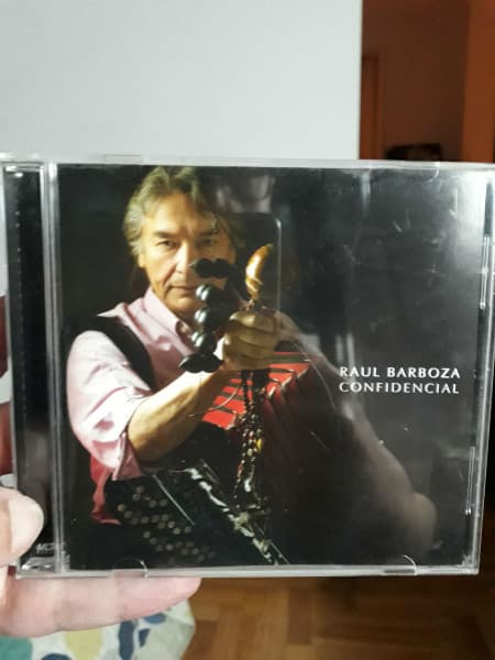 Raul Barboza — Confidencial