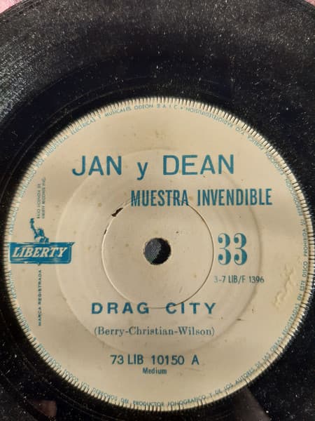 Jan Y Dean — Drag City / Modelo Surfin'