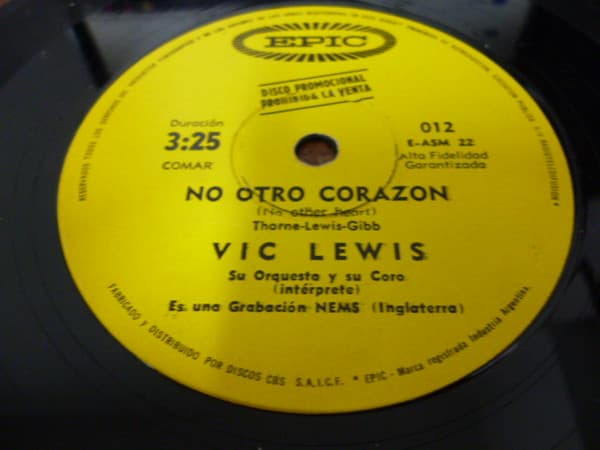 Vic Lewis — Ven Y Tomalo / No Otro Corazón = Come And Get It / No Other Heart