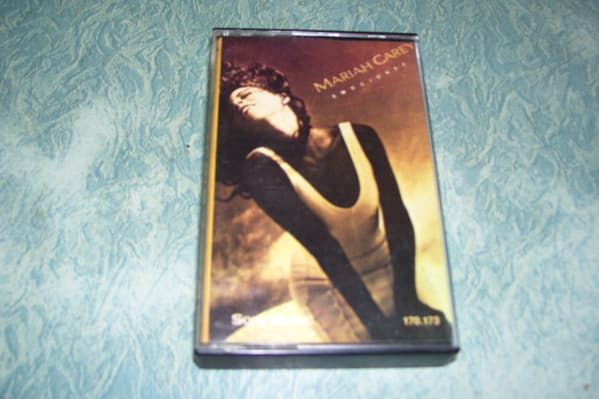 Mariah Carey — Emociones = Emotions