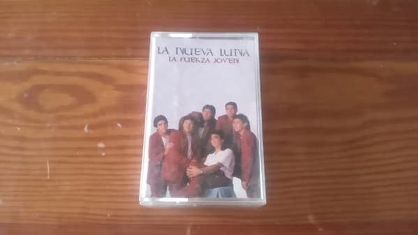 La Nueva Luna — La Fuerza Joven