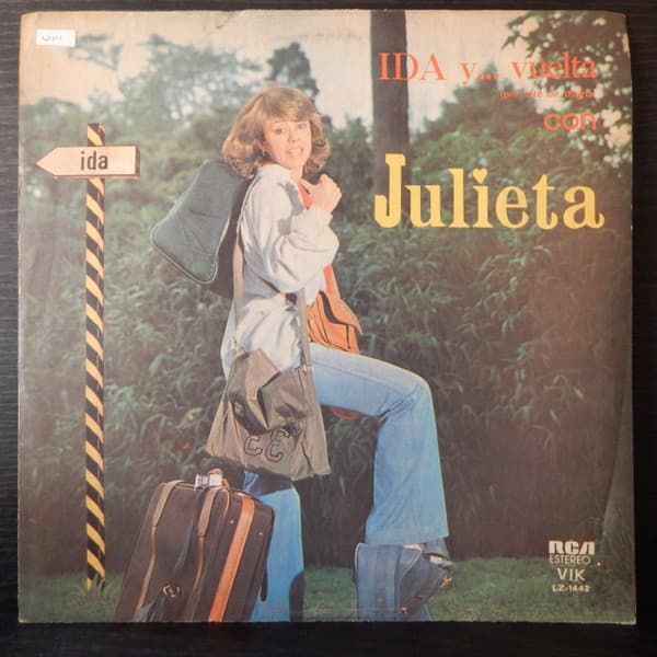 Julieta Magaña — Ida Y Vuelta Con Julieta