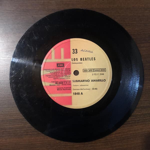 The Beatles — Submarino Amarillo / Eleanor Rigby