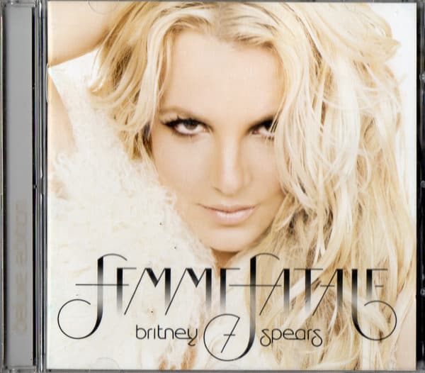 Britney Spears — Femme Fatale
