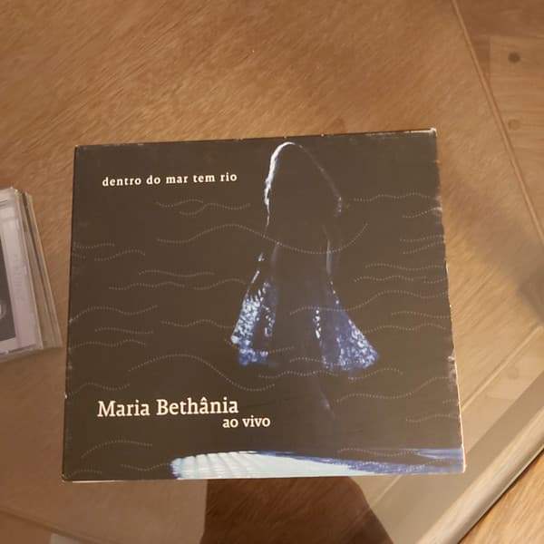 Maria Bethânia — Dentro Do Mar Tem Rio - Ao Vivo