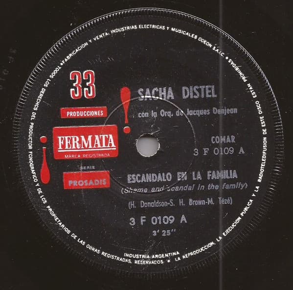 Sacha Distel — Escandalo En La Familia = Scandale Dans La Famille