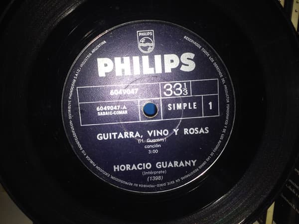 Horacio Guarany — Guitarra, Vino Y Rosas/Perdón Doctor