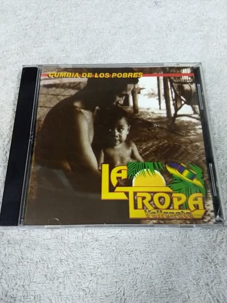La Tropa Vallenata — Cumbia De Los Pobres