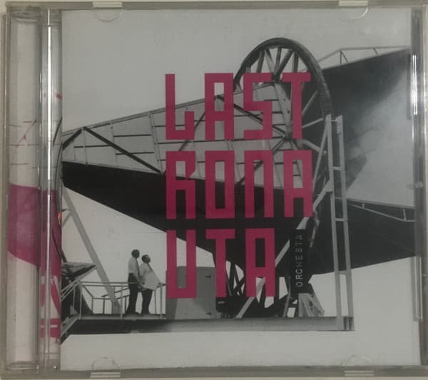 Lastronauta Orchesta — Hundia En la Tierra