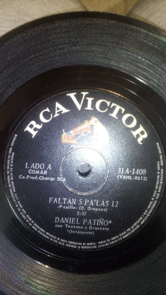 Daniel Patiño & Toscano Y Orquesta — Faltan 5 Pa' Las 12