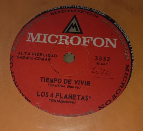 Los 4 Planetas — TIempo de vivir / Cielos Azules