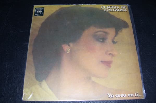 Claudia De Colombia — Yo Creo En Ti...