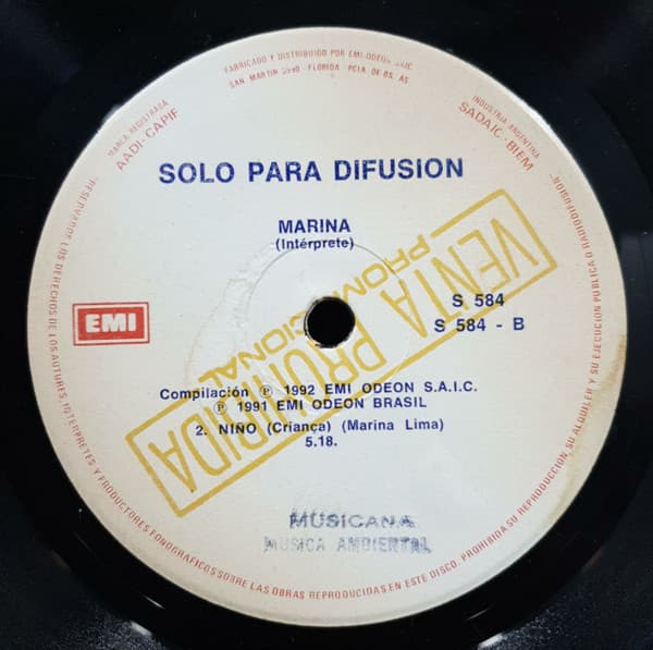 Marina — Niño = Criança