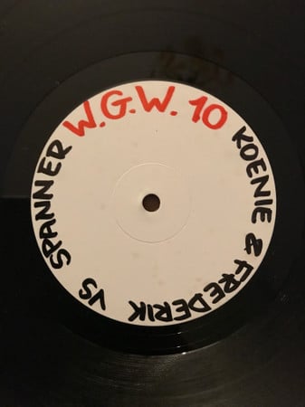 Koenie & Frederik Meet Spanner – No Romance