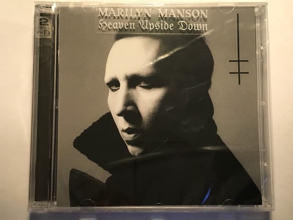 Marilyn Manson — Heaven Upside Down