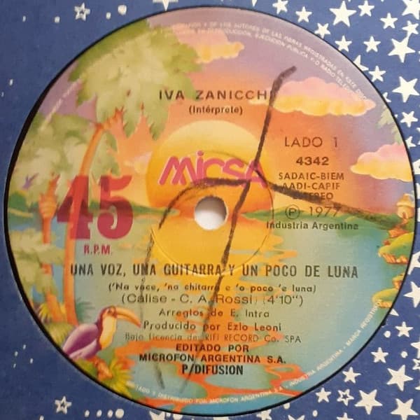 Iva Zanicchi — Una voz, una guitarra y un poco de luna / Es mayo